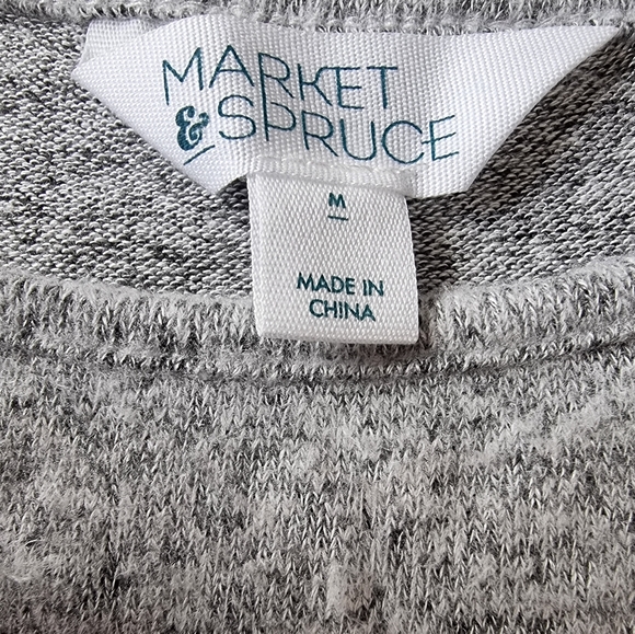 3/$40 Sale! Market & Spruce Soft and Cozy Front Knot Floral Top - Picture 6 of 8